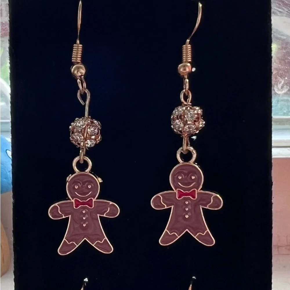 Handmade Gingerbread Man Earrings - Picture 7 of 9